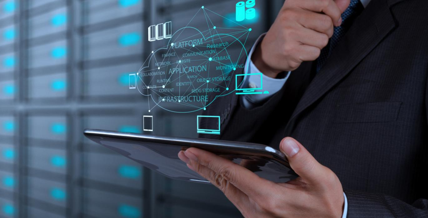 Essa empresa apostou nos projetos que revolucionaram a internet no passado; agora, ela está de olho nas criptomoedas (não é Bitcoin)