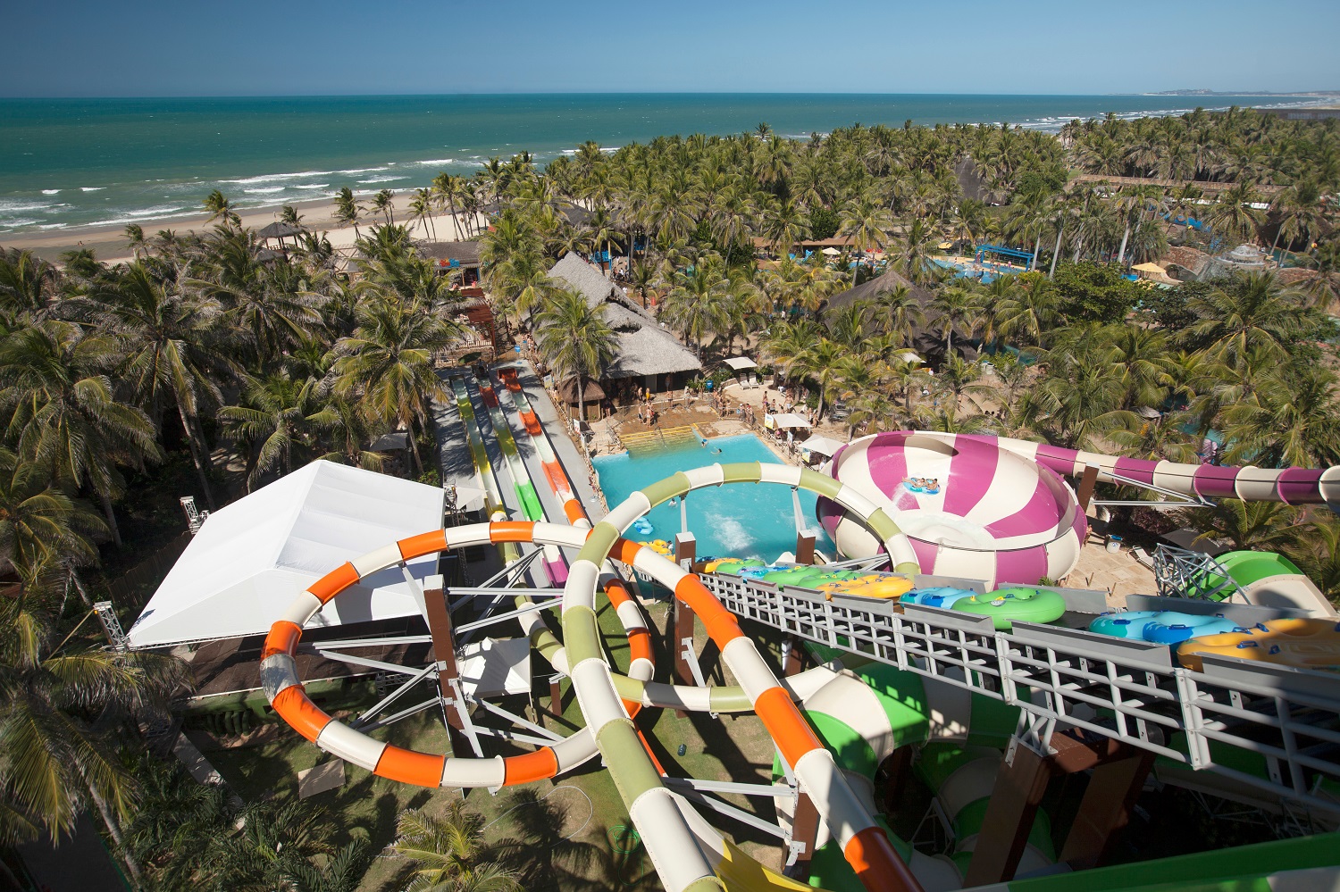 Imagem aérea do Beack Park em Fortaleza