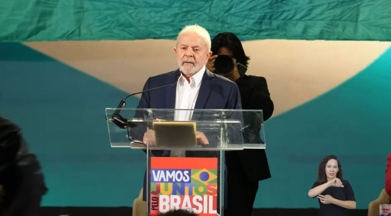 PGR interina faz gestos a Lula para ser efetivada, mas mantém elo com  lava-jatistas
