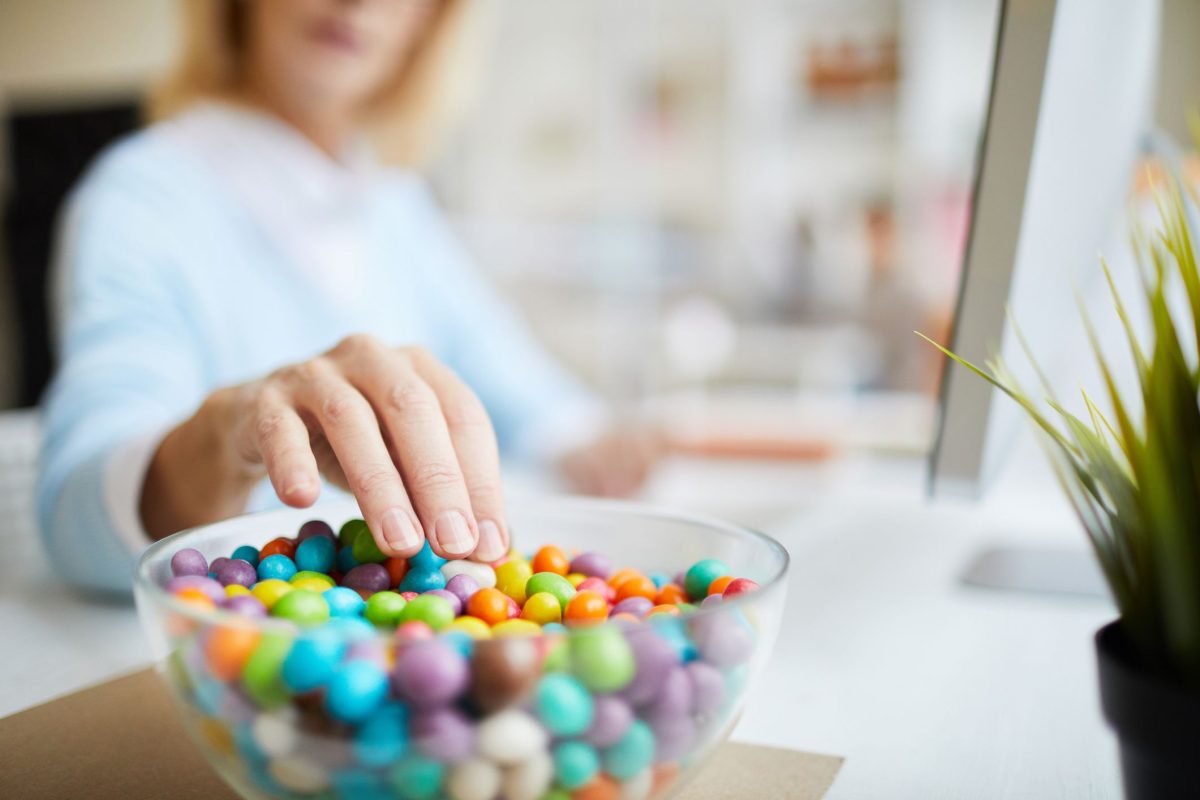 provador de doces; diretor de doces