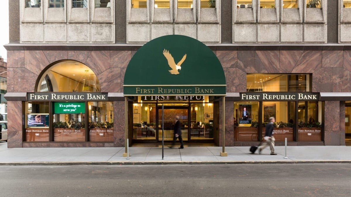 First Republic Bank / Bitcoin sobe com crise nos bancos