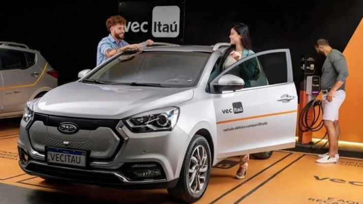 Itaú Vec - projeto do banco de carros elétricos compartilhados