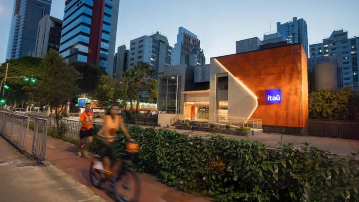 Itaú (ITUB4) tem lucro quase 14% maior, a R$ 11,1 bilhões, e mantém rentabilidade em alta no 1T25