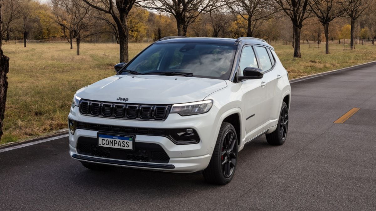 Jeep Compass Blackhawk 25 - Stellantis