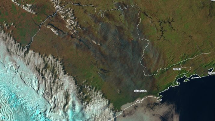 São Paulo ainda tem focos de incêndio em 24 cidades; queimadas atingiram até empresas abertas, como São Martinho e Raízen