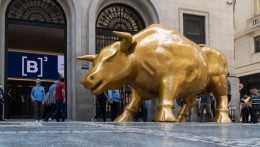 Fuga da bolsa brasileira: investidores abandonam as ações — mas sair da renda variável pode custar caro no futuro