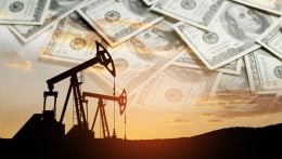 Opep+ contraria o mercado e anuncia aumento significativo da produção de petróleo para agosto