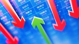 As maiores altas e quedas do Ibovespa em abril: alívio nos juros foi boa notícia para ações, mas queda no petróleo derrubou petroleiras
