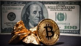 Bitcoin (BTC) chega ao final da semana acima de US$ 103 mil e JP Morgan vê espaço para mais