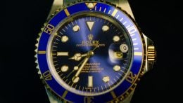 Rolex fica mais caro em 2025 — e a culpa é desta commodity que foi o 2º melhor investimento do ano passado