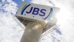 Subiu demais? Ação da JBS (JBSS3) cai na B3 após entregar resultado sólido no 1T25