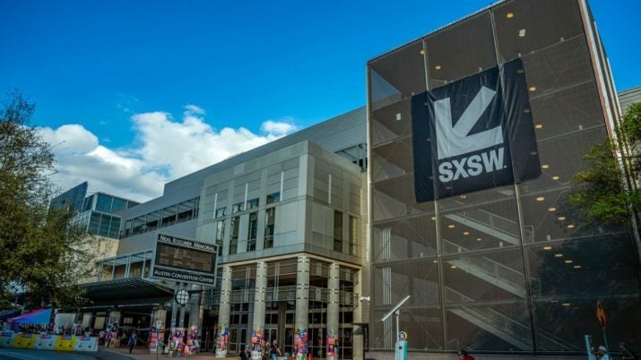 SXSW 2025, um guia de sobrevivência: IA, psicodelia e a deep tech além do hype