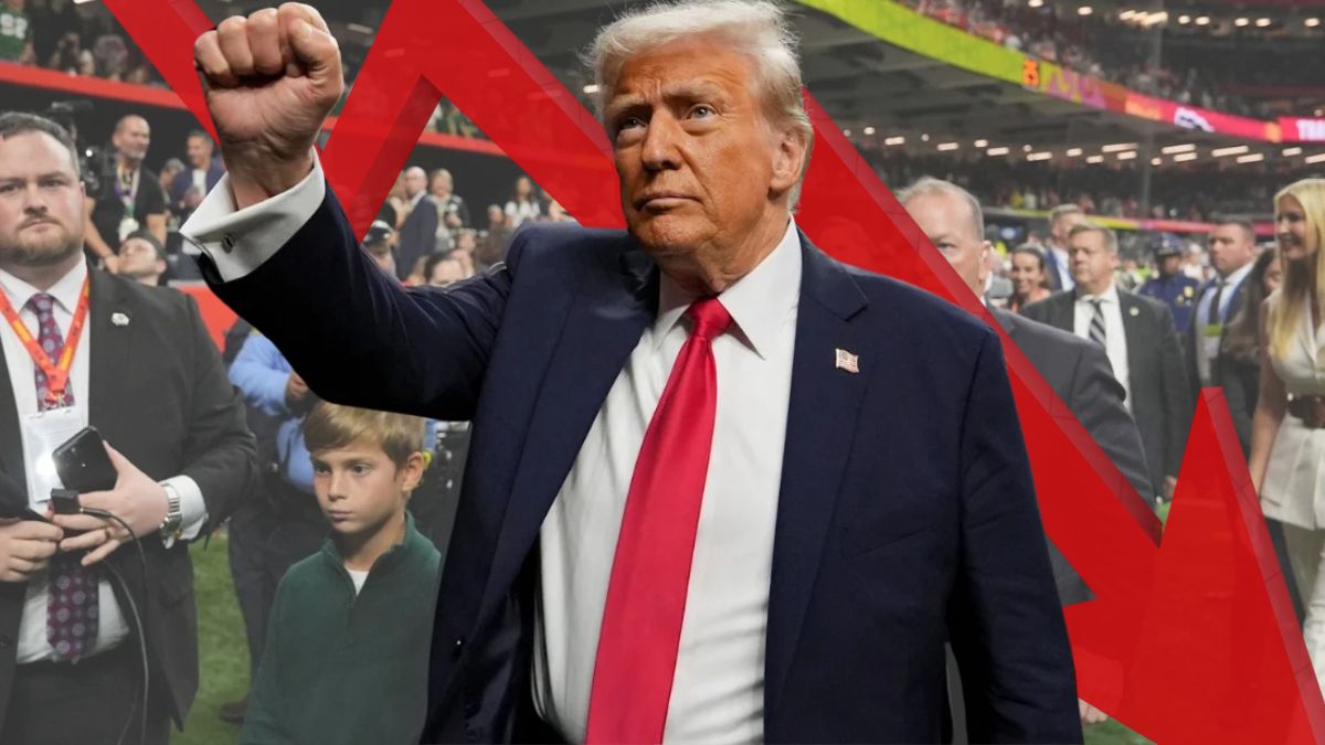 Donald Trump em frente a um gráfico de queda enorme e vermelho