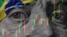 Ibovespa dispara quase 3 mil pontos com duplo recorde; dólar cai mais de 1% e fecha no menor patamar em sete meses, a R$ 5,60