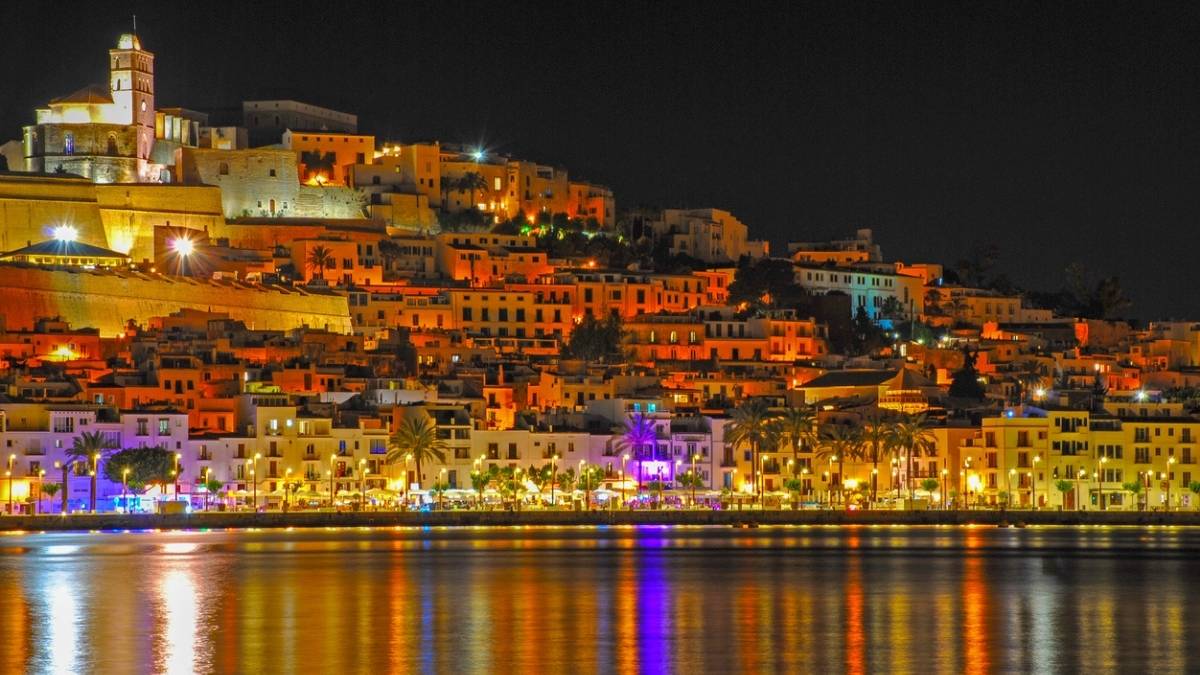 ibiza noite verão turismo espanha ilha