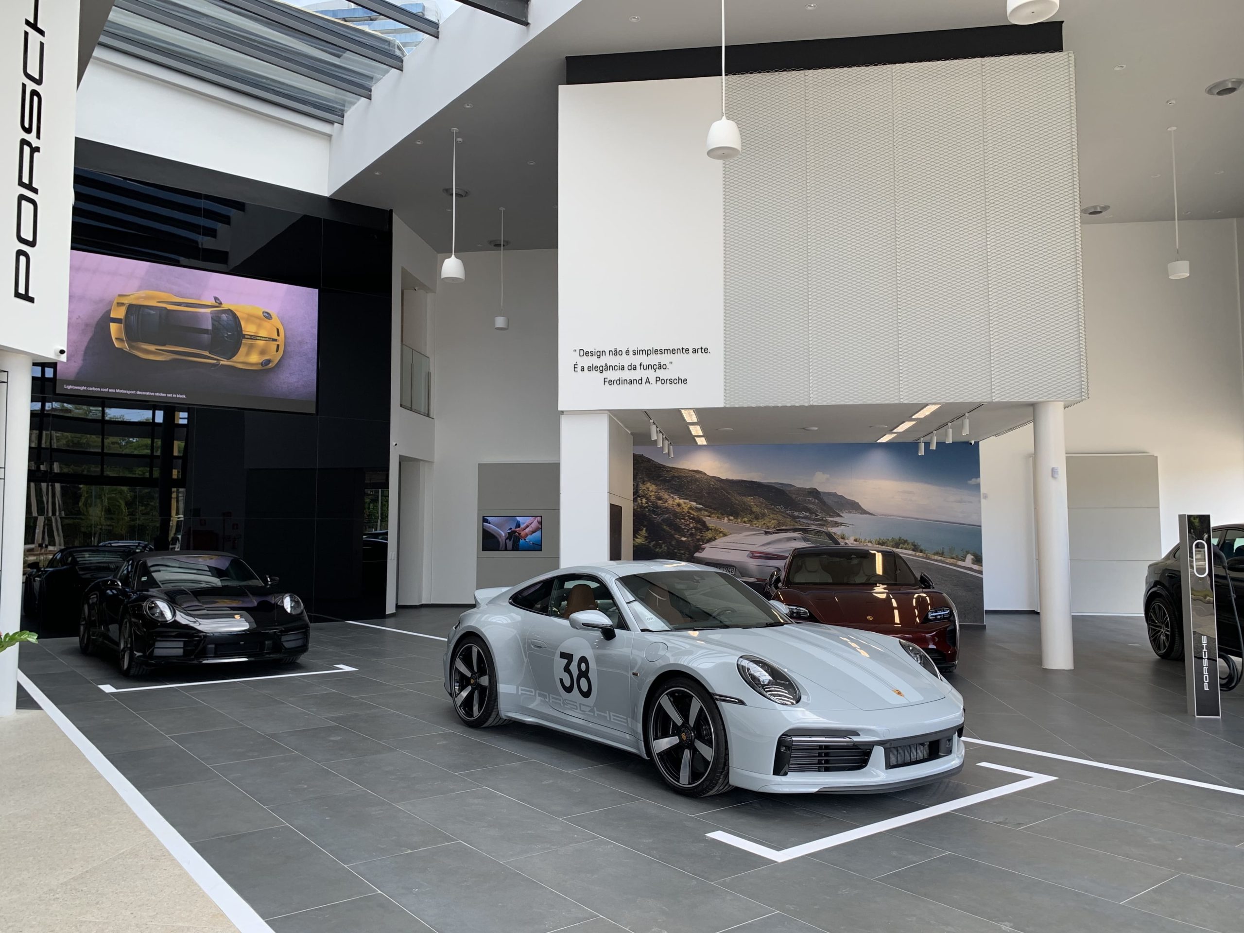 Primeira concessionaria Porsche em Salvador aberta em 2023