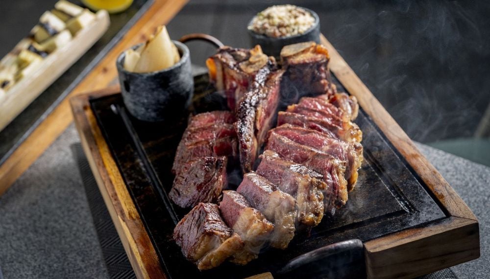 Urus Steakhouse, em São Paulo, serve cortes e tipos de carne nobres